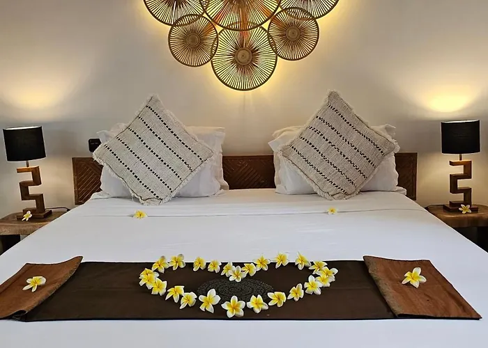 Floppy New 1 Bedr Private Pool 5min Legian