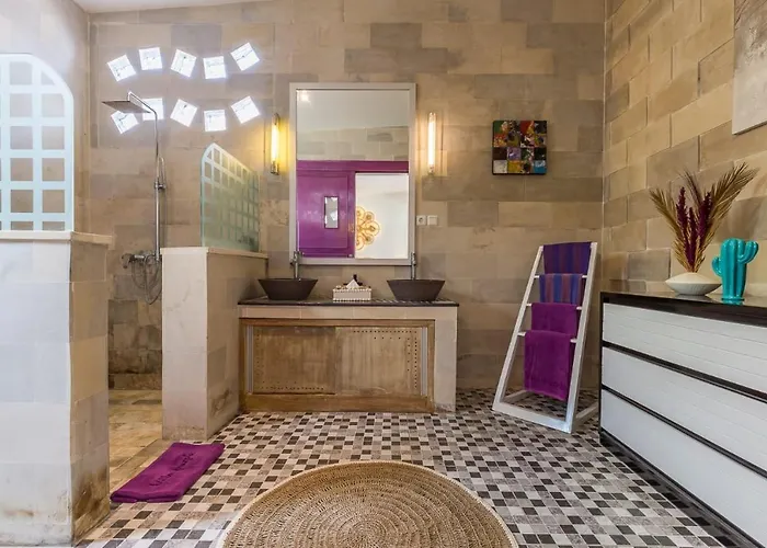 Floppy New 1 Bedr Private Pool 5min Villa